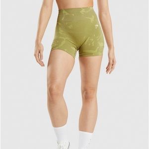 Gymshark- XS- Adapt Camo Seamless Shorts Griffin Green
